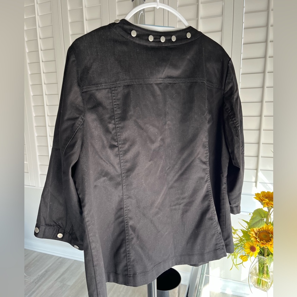 DRESSBARN Black Open Front Blazer Silver Studded Accents 3/4 Sleeves Size 18/20 - Picture 6 of 9